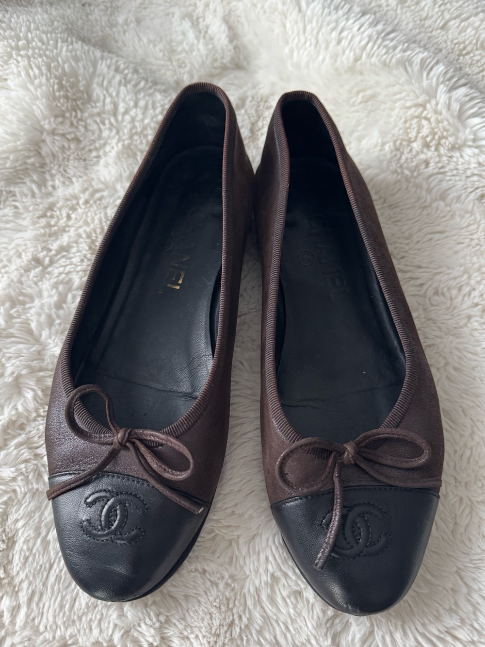 Authentic Chanel Two-Tone Cap Toe Ballet Flats Brown & Black Lambskin CC Logo